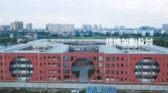 馬鞍山幼兒師范學(xué)校2020年報(bào)名條件、招生要求、招生對(duì)象