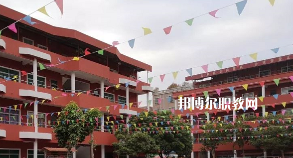 東莞鼎文職業(yè)技術(shù)學(xué)校2021年報名條件、招生要求、招生對象