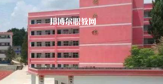 岳西縣技工學(xué)校2021年報名條件、招生要求、招生對象
