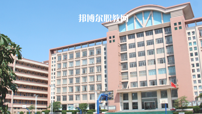 汕頭經(jīng)貿(mào)職業(yè)技術(shù)學(xué)校怎么樣、好不好