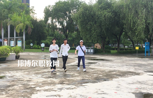 汕頭潮陽(yáng)建筑職業(yè)技術(shù)學(xué)校2021年招生辦聯(lián)系電話(huà)