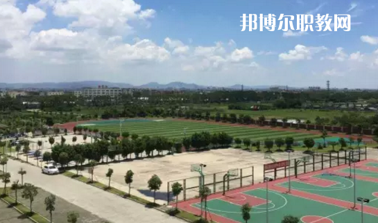 汕頭潮南區(qū)職業(yè)技術教育中心2021年學費、收費多少