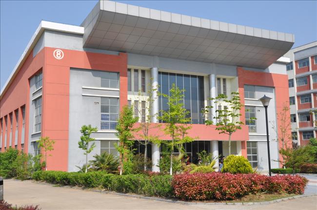 江蘇省東海中等專業(yè)學(xué)校怎么樣、好不好