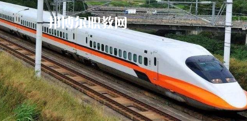 南寧2021年讀鐵路學(xué)?？梢钥即髮W(xué)嗎