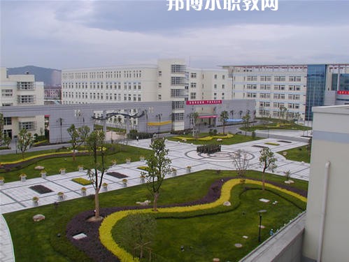 西昌現(xiàn)代職業(yè)技術學校2021年報名條件、招生要求