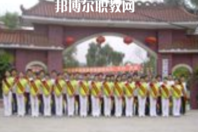 重慶立事信息工程學(xué)校2021年報名條件、招生要求、招生對象