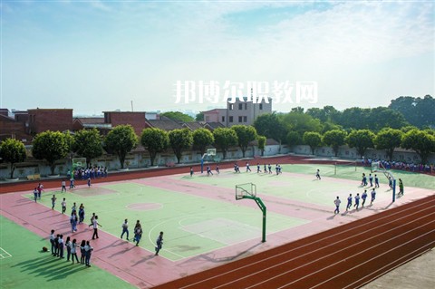 內(nèi)江機電學(xué)校2021年招生錄取分?jǐn)?shù)線