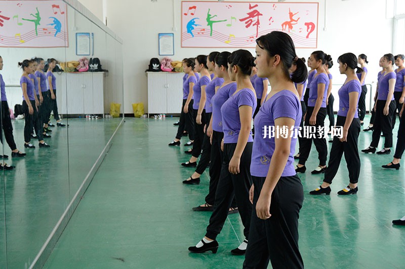 惠水中等職業(yè)學校2021年報名條件、招生要求