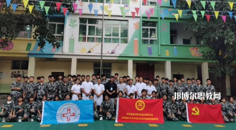 西雙版納經(jīng)濟管理職業(yè)學校2021年報名條件、招生要求、招生對象