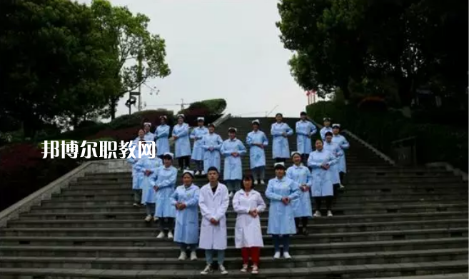 威信縣職業(yè)高級(jí)中學(xué)2021年學(xué)費(fèi)、收費(fèi)多少