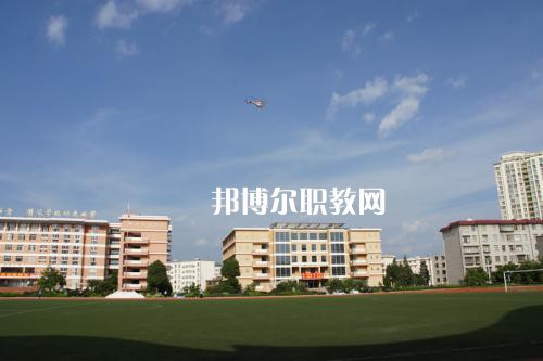 曲靖麒麟職業(yè)技術(shù)學(xué)校2021年報(bào)名條件、招生要求、招生對(duì)象