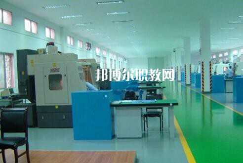 雅安航空工業(yè)聯(lián)合技工學(xué)校怎么樣、好不好