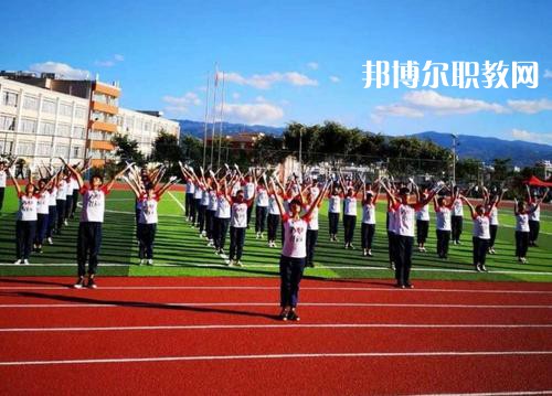 云南臨滄衛(wèi)生學(xué)校怎么樣、好不好