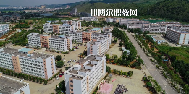 文山農(nóng)業(yè)學(xué)校2021年報(bào)名條件、招生要求、招生對(duì)象