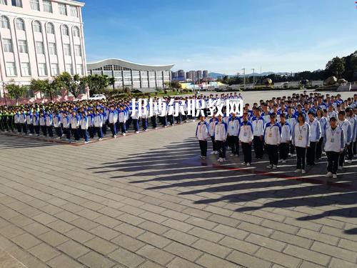玉溪工業(yè)財貿(mào)學校2021年報名條件、招生要求、招生對象