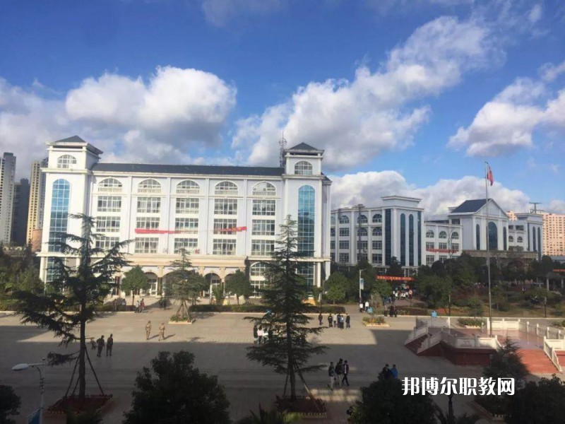 曲靖師宗職業(yè)技術(shù)學(xué)校2021年報(bào)名條件、招生要求、招生對(duì)象