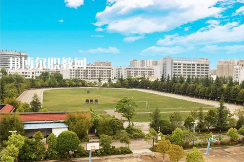 曲靖財經(jīng)學校2021年報名條件、招生要求、招生對象