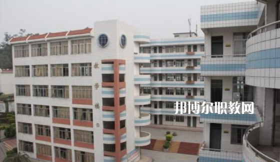 昆明第二職業(yè)中專學(xué)校2021年報名條件、招生對象