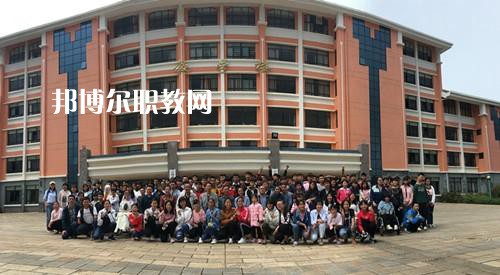 云南民族中等專業(yè)學(xué)校2021年報名條件、招生要求、招生對象