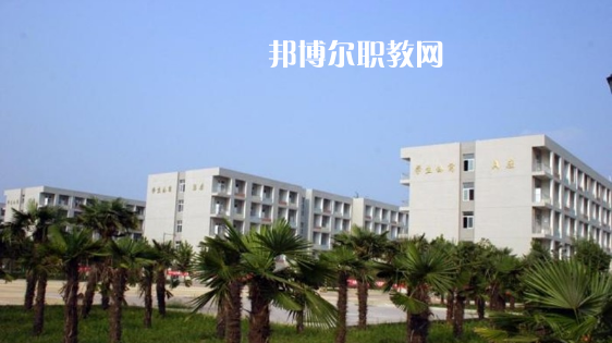 云南夏蒙衛(wèi)生學(xué)校2021年報(bào)名條件、招生要求、招生對(duì)象