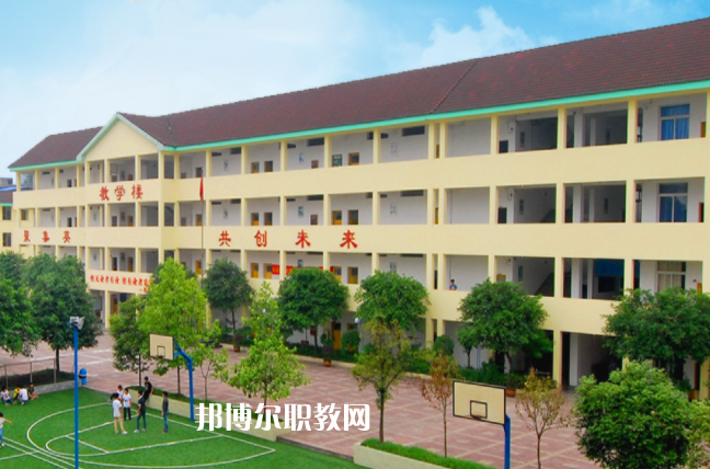重慶聚英技工學(xué)校2021年報(bào)名條件、招生要求、招生對象