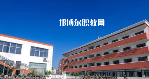 太湖縣技工學(xué)校2021年報名條件、招生要求、招生對象 