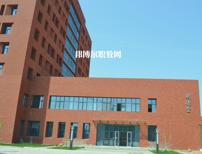 張家口機(jī)械工業(yè)學(xué)校2022年報(bào)名條件、招生要求、招生對(duì)象