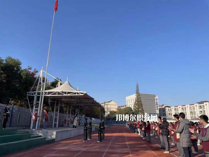 南京新港中等專業(yè)學校怎么樣、好不好