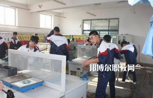 榆中縣職業(yè)教育中心怎么樣、好不好