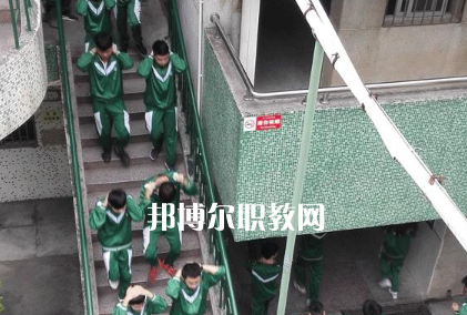 臺(tái)山培英職業(yè)技術(shù)學(xué)校2022年報(bào)名條件、招生要求、招生對(duì)象