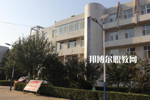 保定滿城職業(yè)技術(shù)教育中心2022年學(xué)費(fèi)、收費(fèi)多少