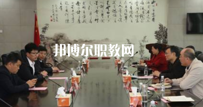 參觀(guān)96