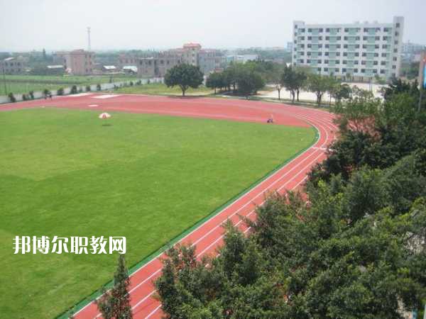重慶航運(yùn)旅游學(xué)校怎么樣、好不好