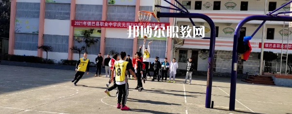 鎮(zhèn)巴職業(yè)中學2022年報名條件、招生要求、招生對象