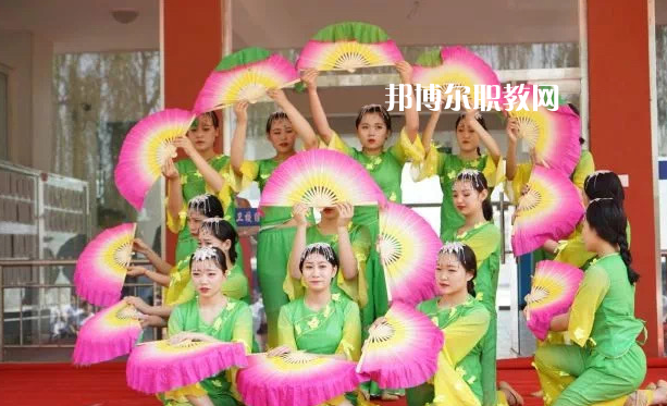 定州衛(wèi)生中等專業(yè)學(xué)校2022年學(xué)費、收費多少