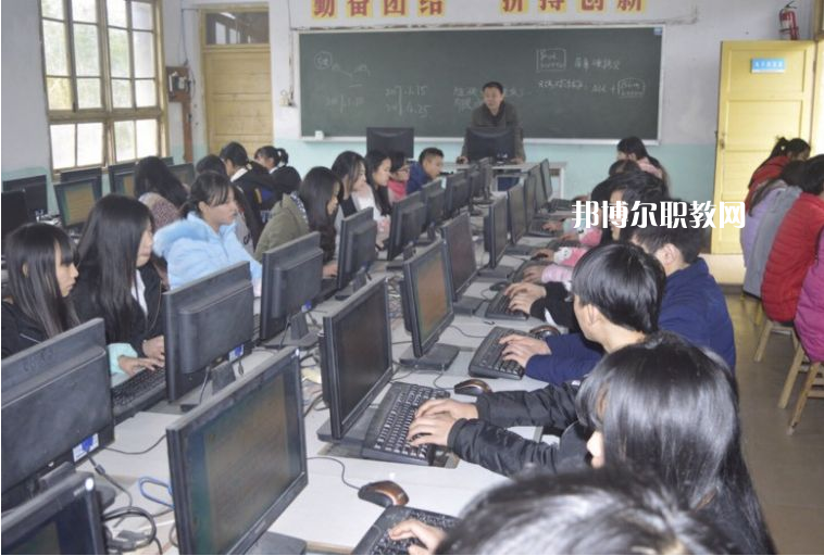 重慶綦江職業(yè)技術(shù)學(xué)校2022年報(bào)名條件、招生要求、招生對(duì)象