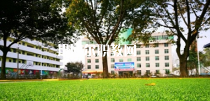 德陽(yáng)應(yīng)用技術(shù)職業(yè)學(xué)校2022年報(bào)名條件、招生要求、招生對(duì)象