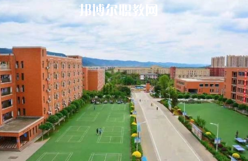 重慶松溉中等職業(yè)技術(shù)學(xué)校2022年報名條件、招生對象