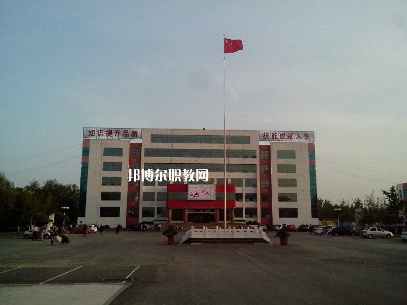 隴南農(nóng)業(yè)學(xué)校2022年報(bào)名條件、招生要求、招生對(duì)象
