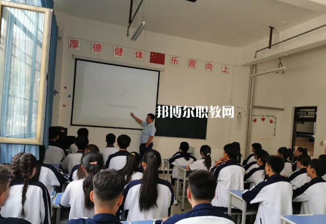 武威大宇職業(yè)技術(shù)學(xué)校2022年學(xué)費(fèi)、收費(fèi)多少