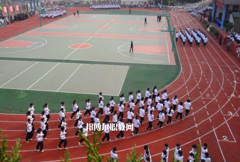 重慶巫溪縣職業(yè)教育中心2022年報名條件、招生要求、招生對象
