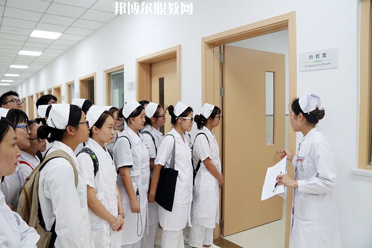 石家莊百富勤中等專業(yè)學(xué)校2022年報名條件、招生要求、招生對象