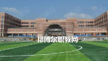 遵義航天工業(yè)學校2022年學費、收費多少