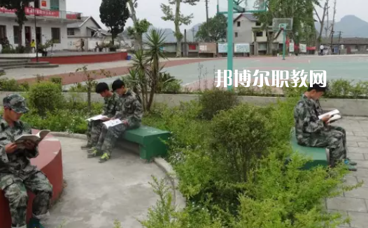 遵義南方白酒中等專業(yè)學(xué)校2022年學(xué)費(fèi)、收費(fèi)多少
