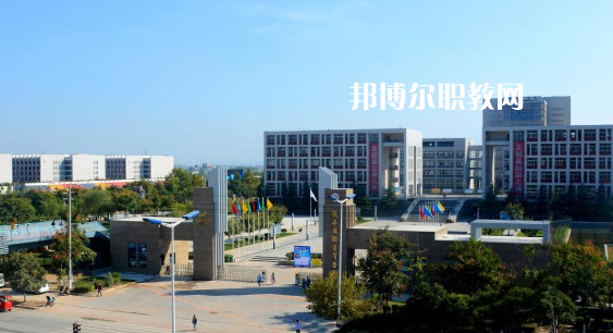 陜西國(guó)際商貿(mào)學(xué)院附屬中職校2022年報(bào)名條件、招生要求、招生對(duì)象