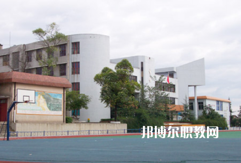 四川德陽(yáng)黃許職業(yè)中專(zhuān)學(xué)校怎么樣、好不好