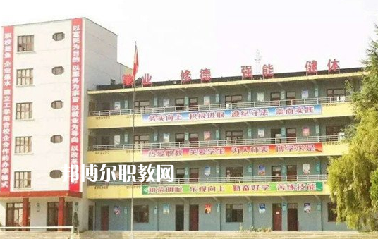 貴州金蓉?zé)o線電技工學(xué)校2022年報(bào)名條件、招生要求、招生對(duì)象