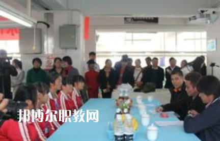 貴州盤州職業(yè)技術(shù)學(xué)校2022年學(xué)費(fèi)、收費(fèi)多少