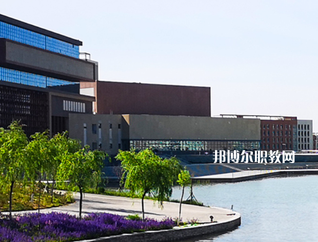 蘭州市商業(yè)學校2022年招生錄取分數線