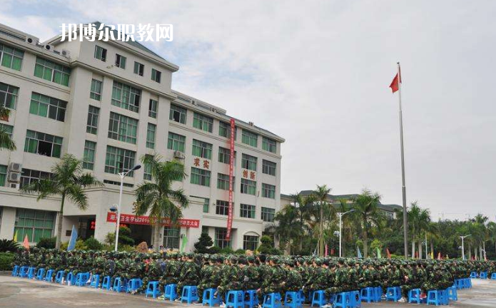 廣東省潮州衛(wèi)生學(xué)校2022年報(bào)名條件、招生要求、招生對象